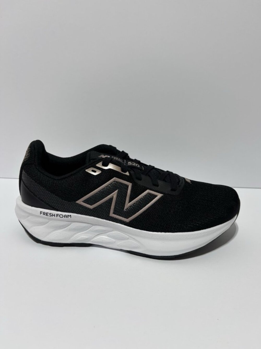 New Balance Women’s Fresh Foam 520 V9 Black Running Shoes, Size 8.5 M